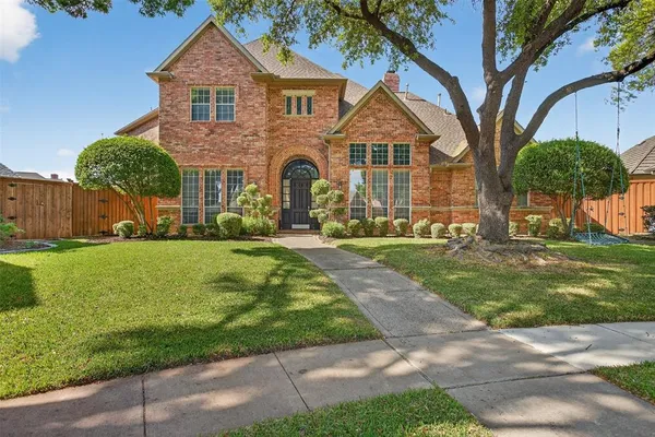$1,299,990 | 5929 Castlebar Lane, Plano, TX 75093