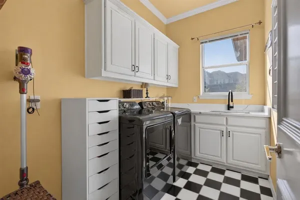 $1,299,990 | 5929 Castlebar Lane, Plano, TX 75093