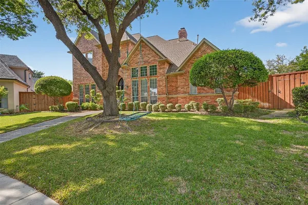 $1,299,990 | 5929 Castlebar Lane, Plano, TX 75093