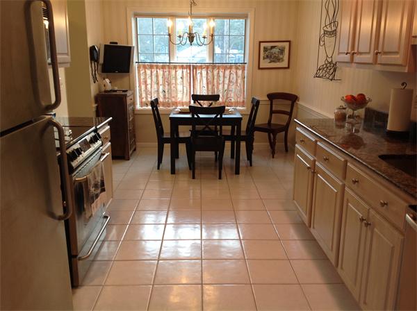 7 Fox Run, Unit 41 Middleton, MA 01949 - Photo 10 of 28 Gallery Image 10