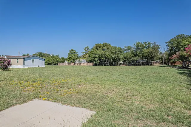 $205,000 | 10405 Sunrise Circle, Flower Mound, TX 76226