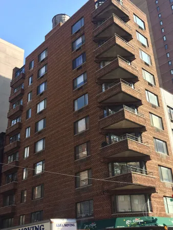 $4,500 | 300 East 95th Street, Unit 6A | Upper East Side