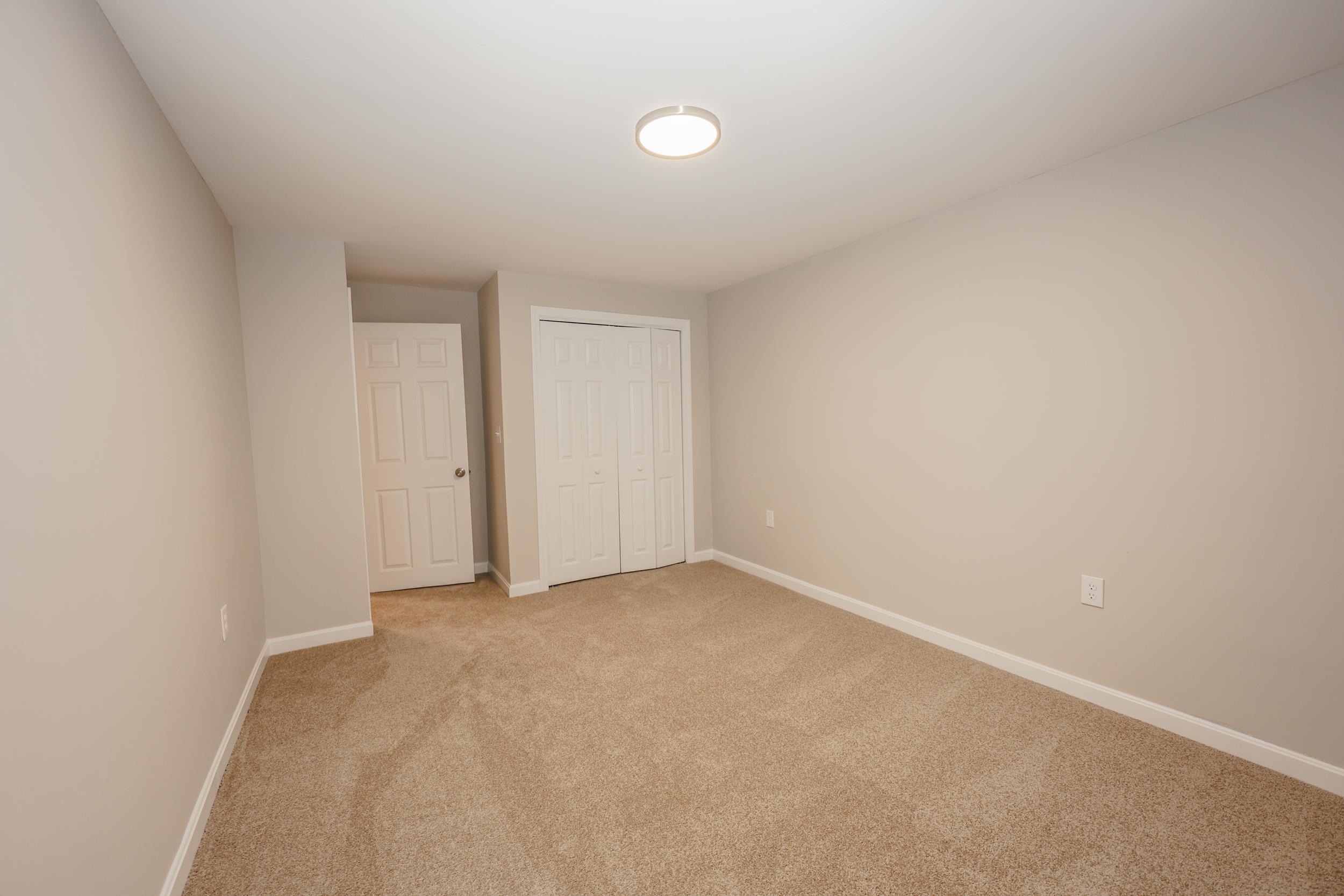 29 Nightingale Road Nashua, NH 03062 - Photo 17 of 26