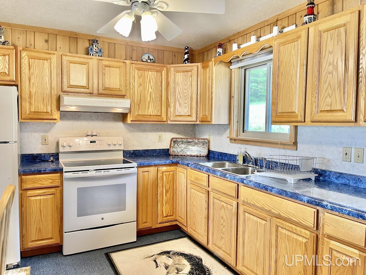5711 Camel Rider Road Wetmore, MI 49895 - Photo 22 of 62