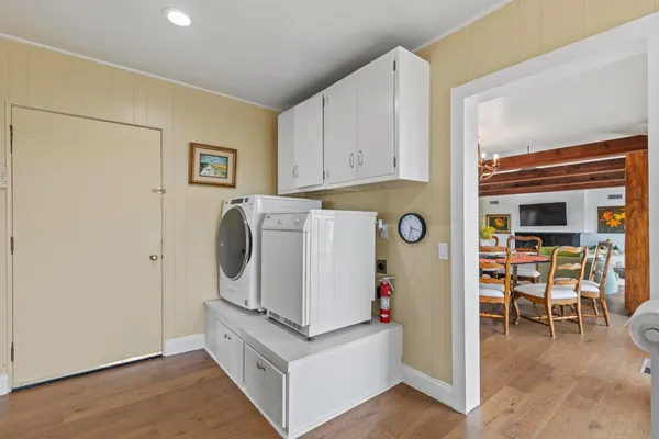 $1,089,900 | 18598 Highway 113, Knights Landing, CA 95645