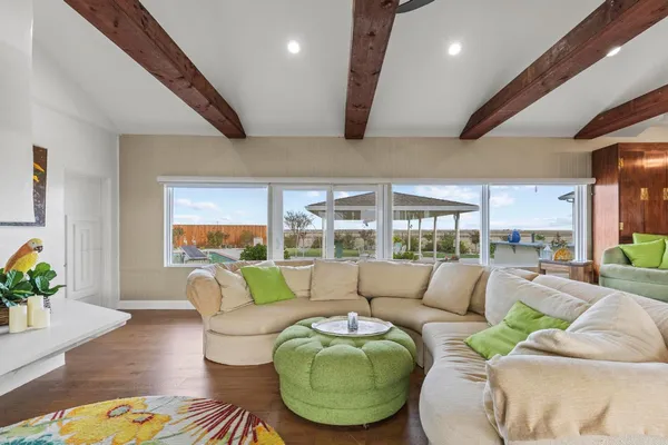 $1,089,900 | 18598 Highway 113, Knights Landing, CA 95645