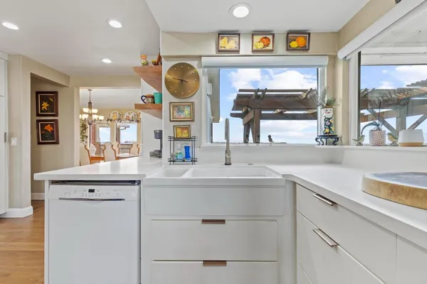 $1,089,900 | 18598 Highway 113, Knights Landing, CA 95645