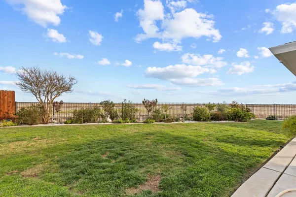 $1,089,900 | 18598 Highway 113, Knights Landing, CA 95645