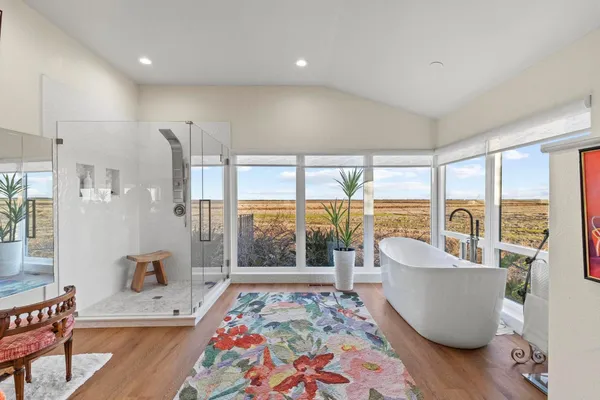 $1,089,900 | 18598 Highway 113, Knights Landing, CA 95645