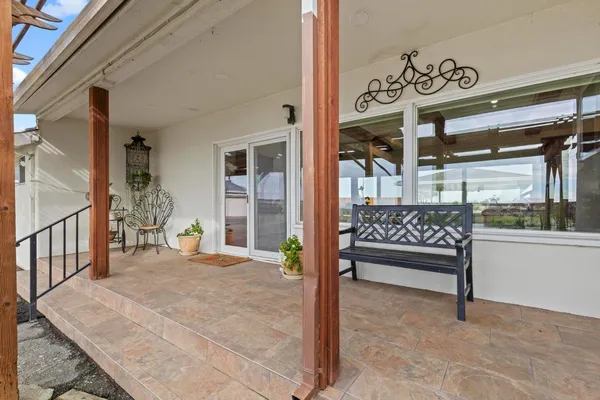 $1,089,900 | 18598 Highway 113, Knights Landing, CA 95645