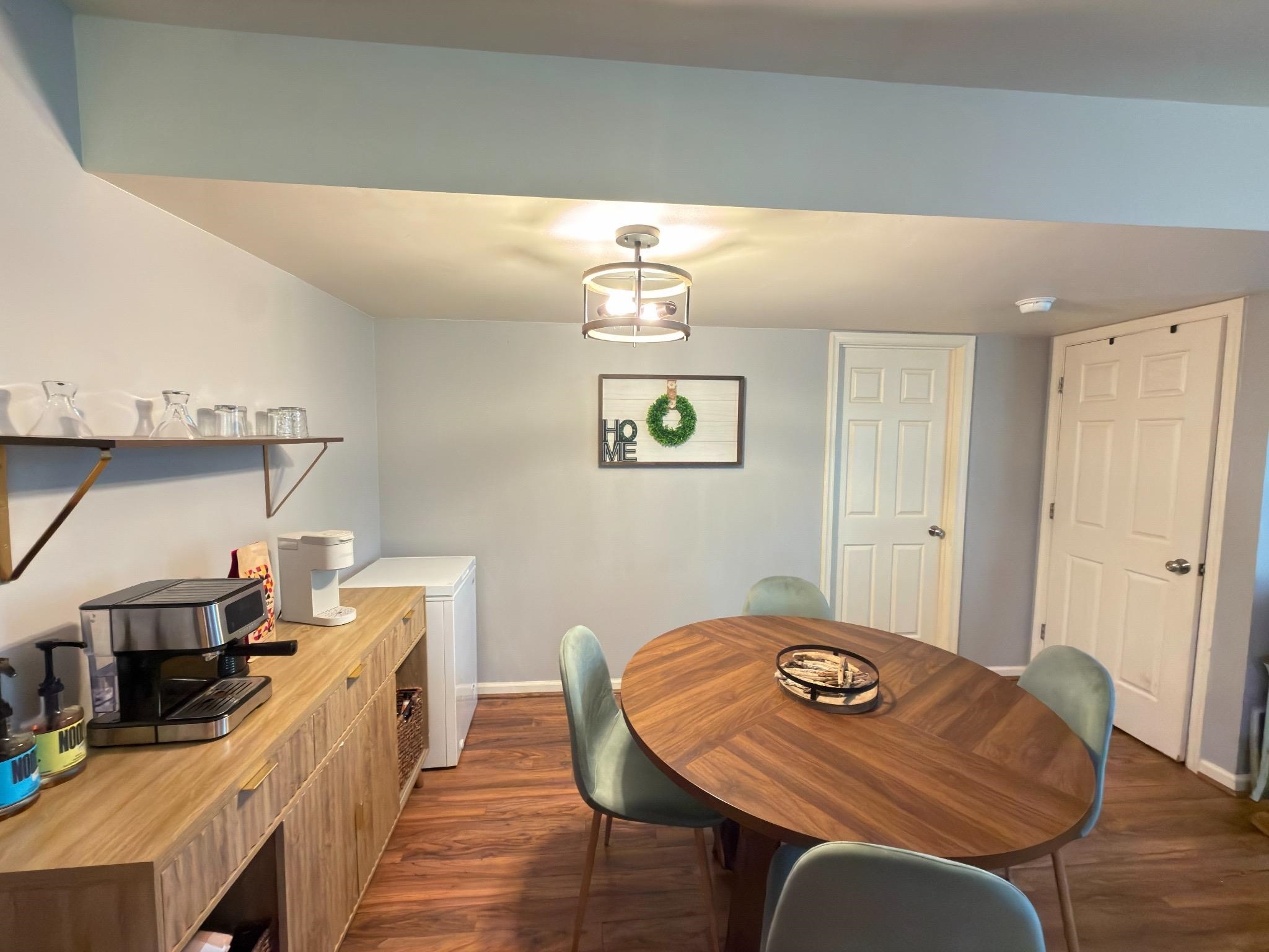 1102 Amber Ridge Road Charlottesville, VA 22901 - Photo 8 of 34 Dining