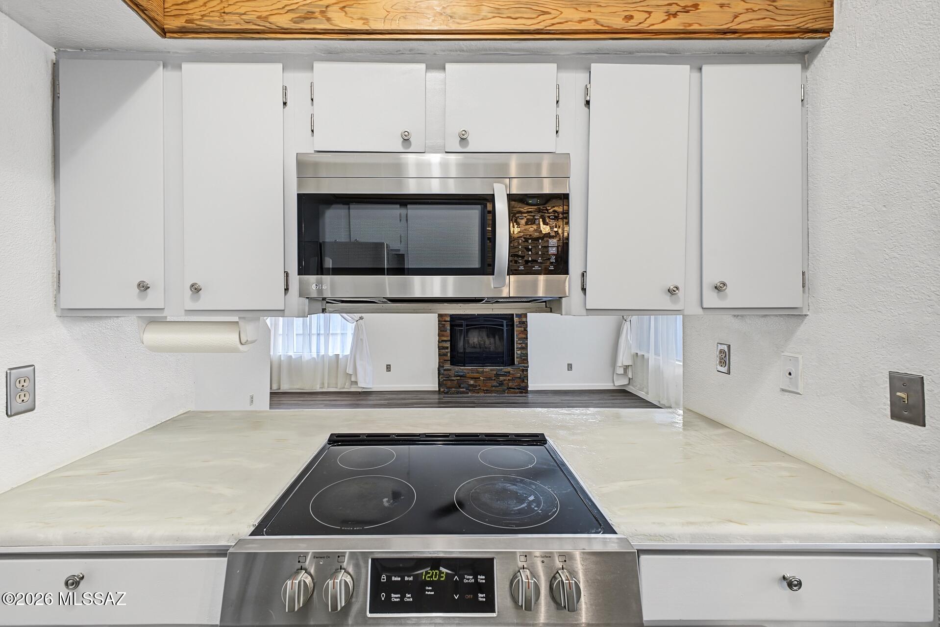 1127 West Roger Road Tucson, AZ 85705 - Photo 7 of 35 11-Roger