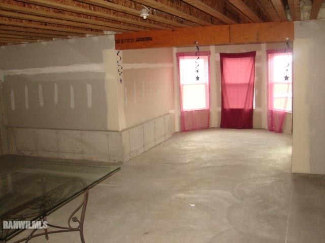 759 North Bolton Road Freeport, IL 61032 - Photo 17 of 22 Gallery Image 17