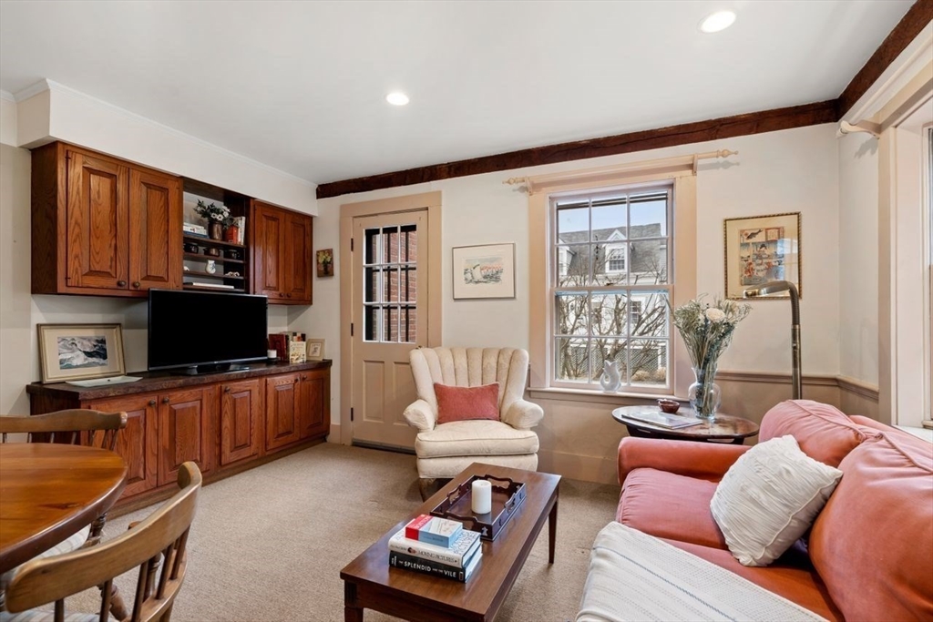 23 Gregory Street Marblehead, MA 01945 - Photo 13 of 42