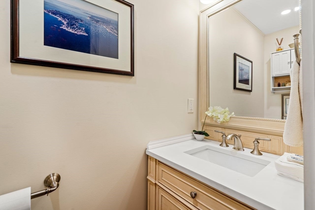 23 Gregory Street Marblehead, MA 01945 - Photo 19 of 42