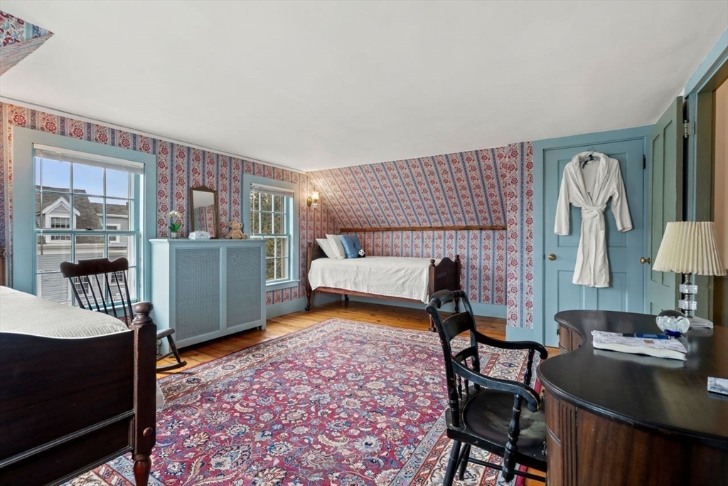 23 Gregory Street Marblehead, MA 01945 - Photo 22 of 42