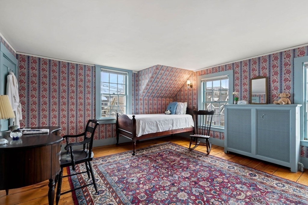 23 Gregory Street Marblehead, MA 01945 - Photo 23 of 42