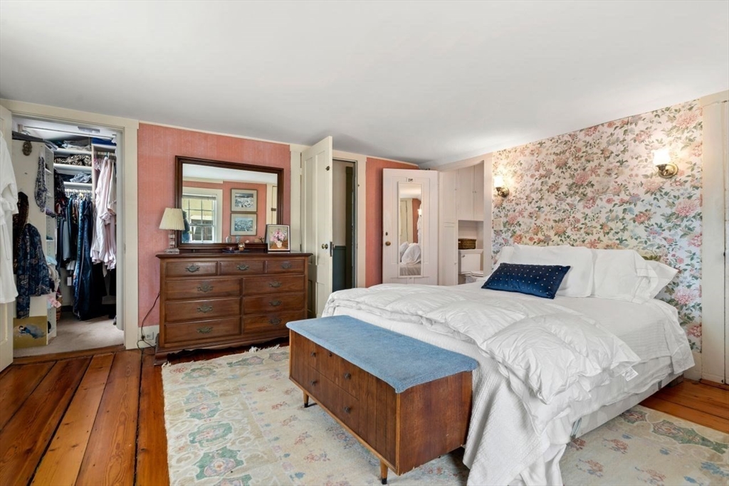 23 Gregory Street Marblehead, MA 01945 - Photo 26 of 42