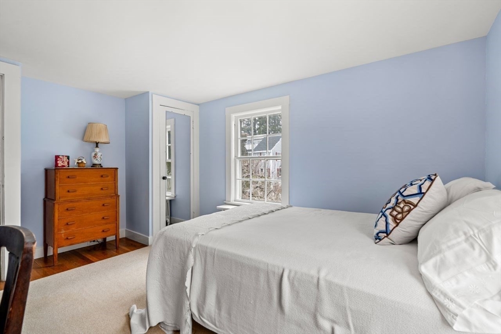 23 Gregory Street Marblehead, MA 01945 - Photo 31 of 42