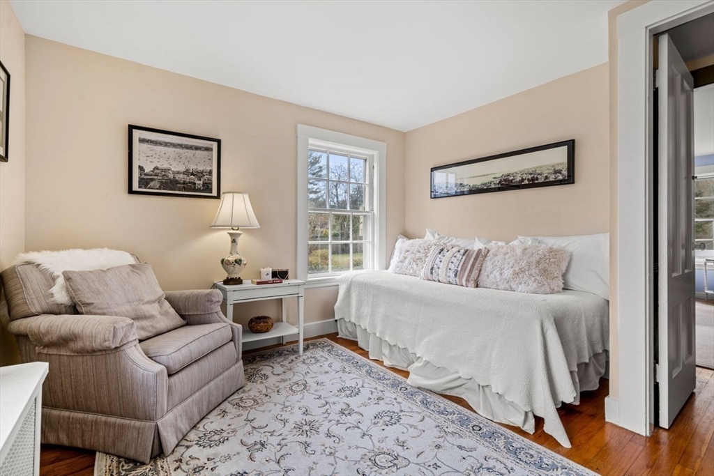 23 Gregory Street Marblehead, MA 01945 - Photo 32 of 42