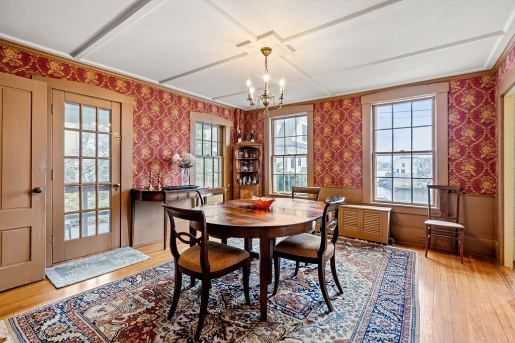 23 Gregory Street Marblehead, MA 01945 - Photo 6 of 42