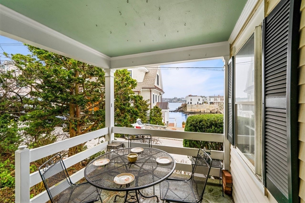 23 Gregory Street Marblehead, MA 01945 - Photo 9 of 42