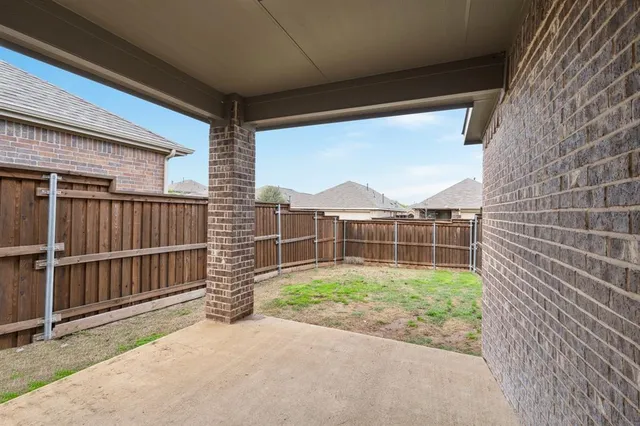 $2,100 | 1490 Alamandine Avenue, Cross Roads, TX 76227