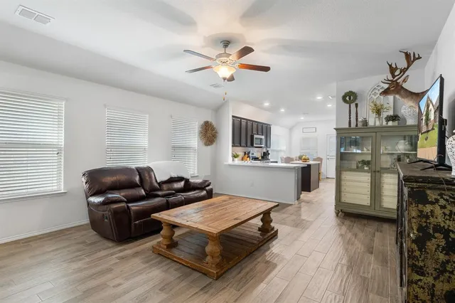 $2,100 | 1490 Alamandine Avenue, Cross Roads, TX 76227