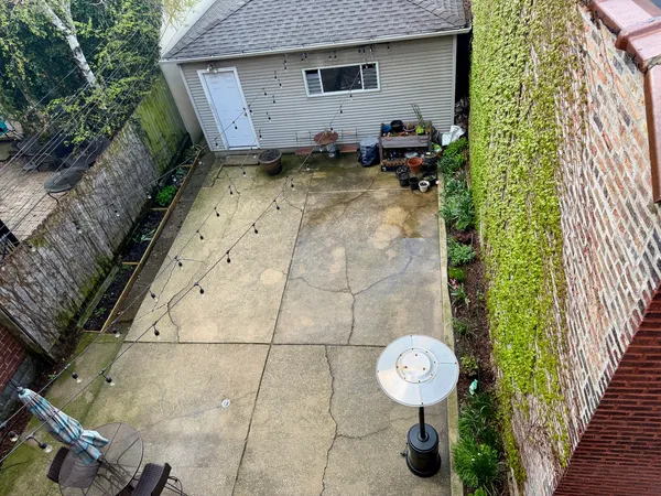 $3,500 | 1350 North Leavitt Street, Unit 2, Chicago, IL 60622