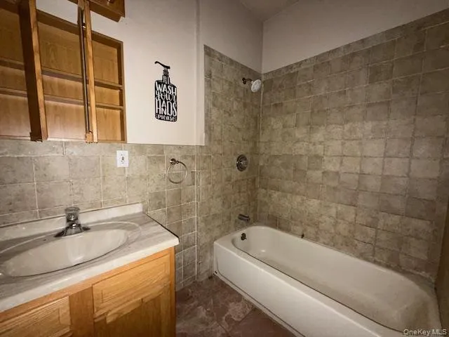 $315,000 | 532 Roosa Gap Road, Bloomingburg, NY 12721