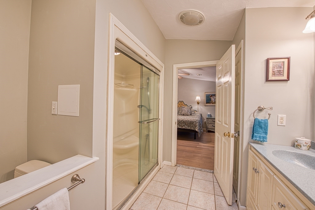 5 Chase Drive Sharon, MA 02067 - Photo 16 of 36