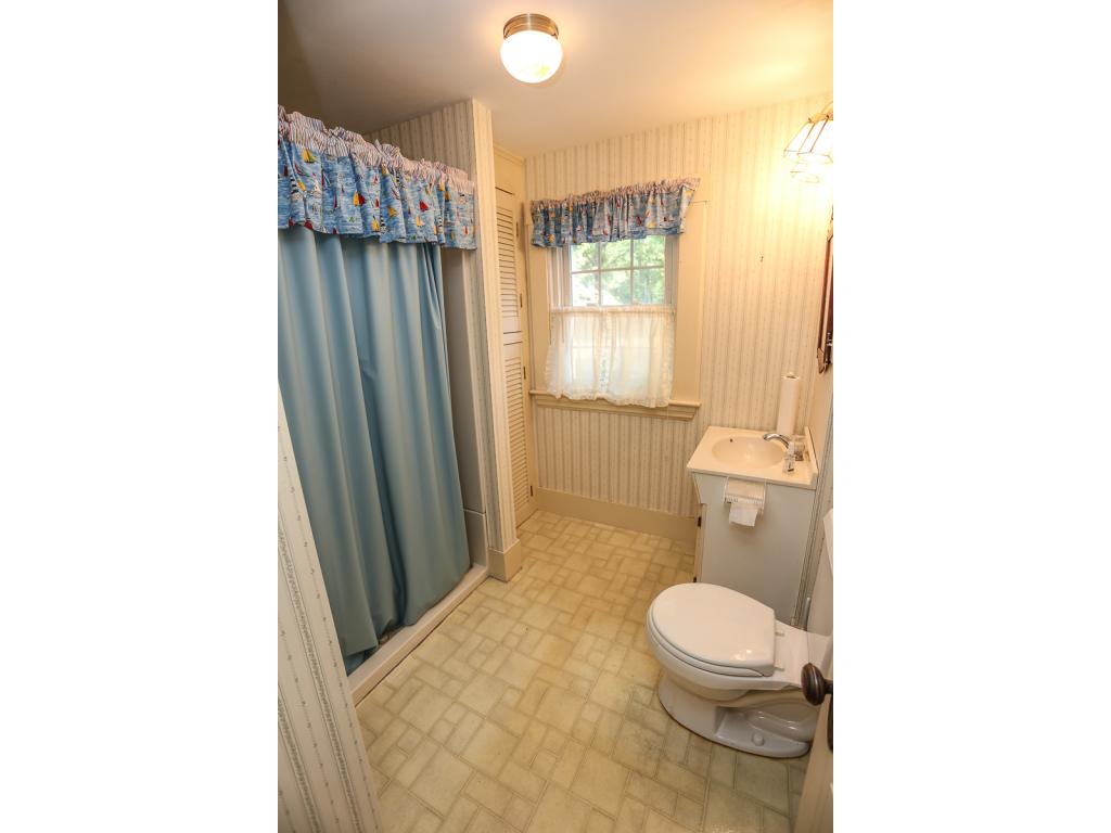 5 New Rye Road Epsom, NH 03234 - Photo 20 of 37
