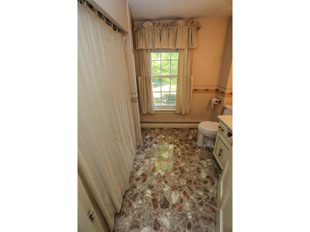 5 New Rye Road Epsom, NH 03234 - Photo 30 of 37