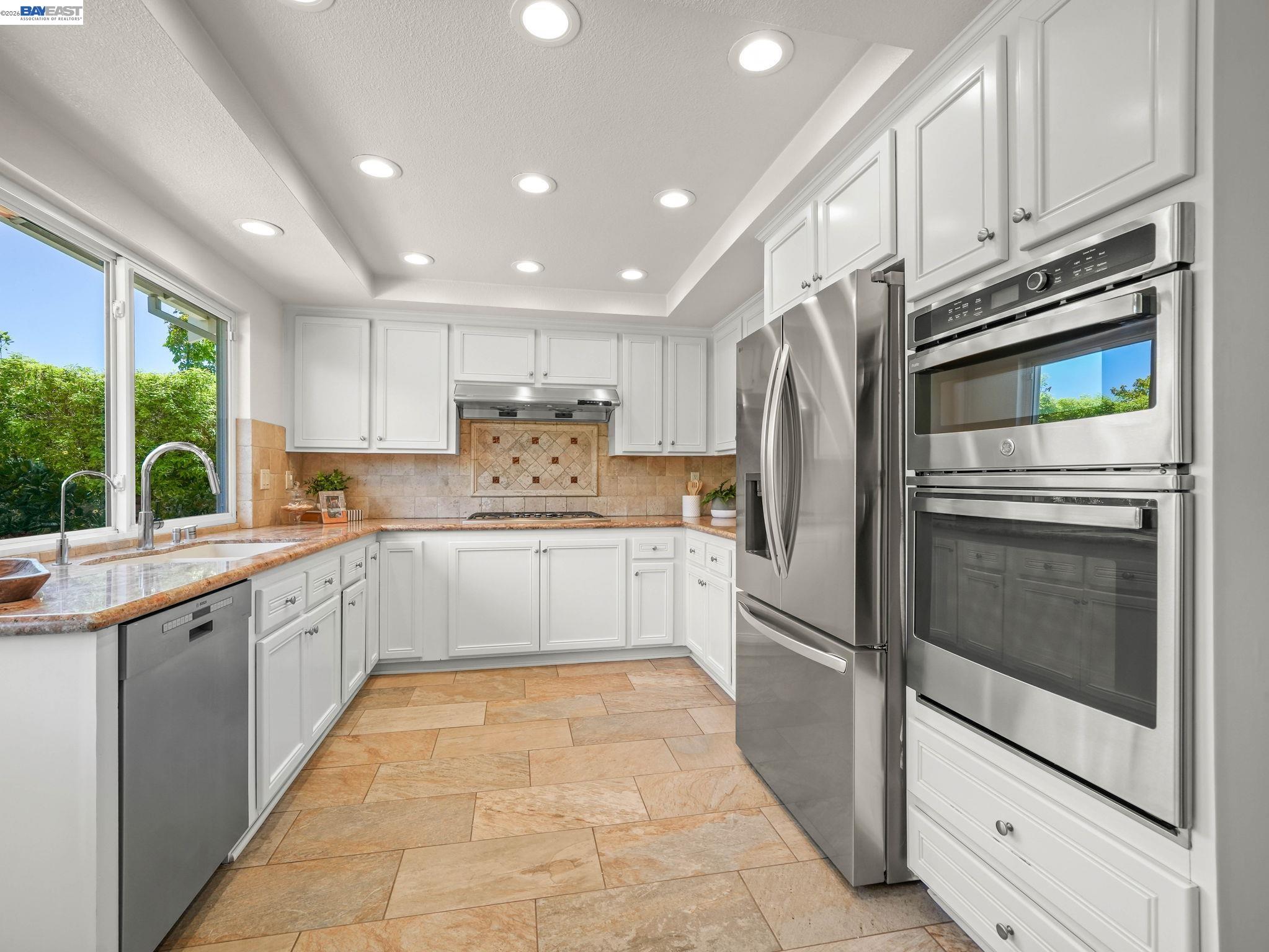 33590 Quail Run Road Fremont, CA 94555 - Photo 16 of 58