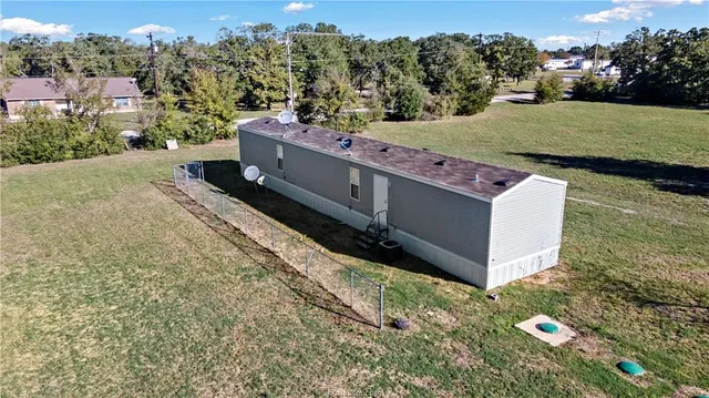 $1,800 | 3933 Graham Road North, College Station, TX 77845