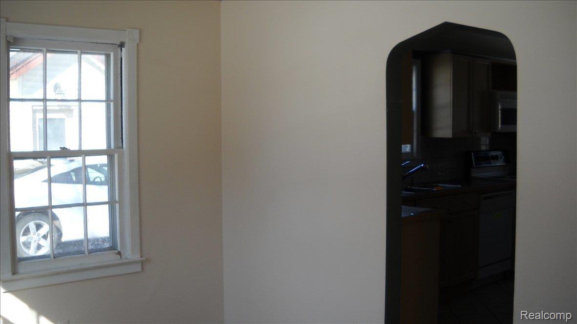 47164 Woodall Road Utica, MI 48317 - Photo 7 of 7 Woodall 47164 007