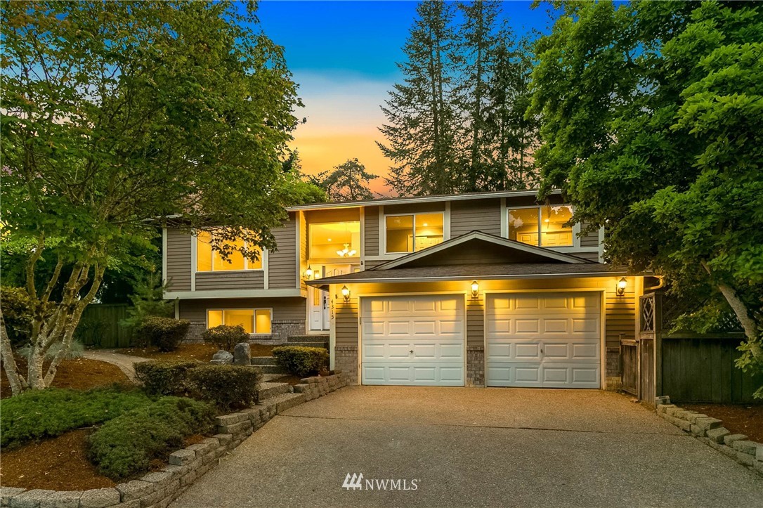 4315 Northeast 22nd Court Renton, WA 98059 - Photo 1 of 24
