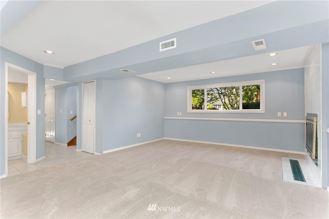 4315 Northeast 22nd Court Renton, WA 98059 - Photo 16 of 24