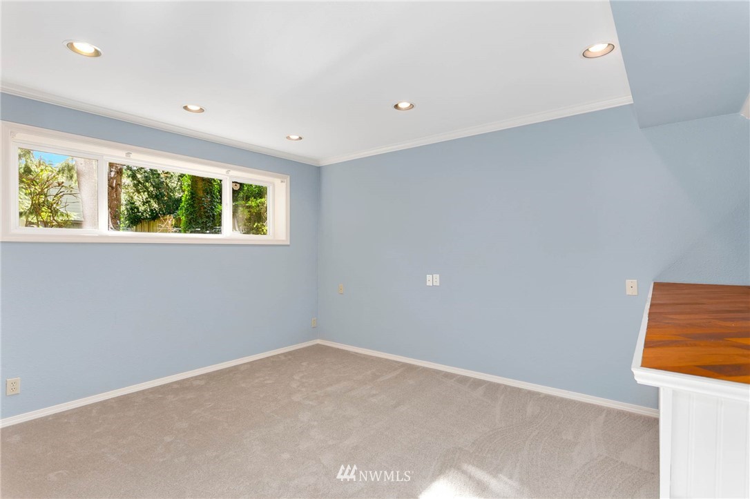 4315 Northeast 22nd Court Renton, WA 98059 - Photo 17 of 24