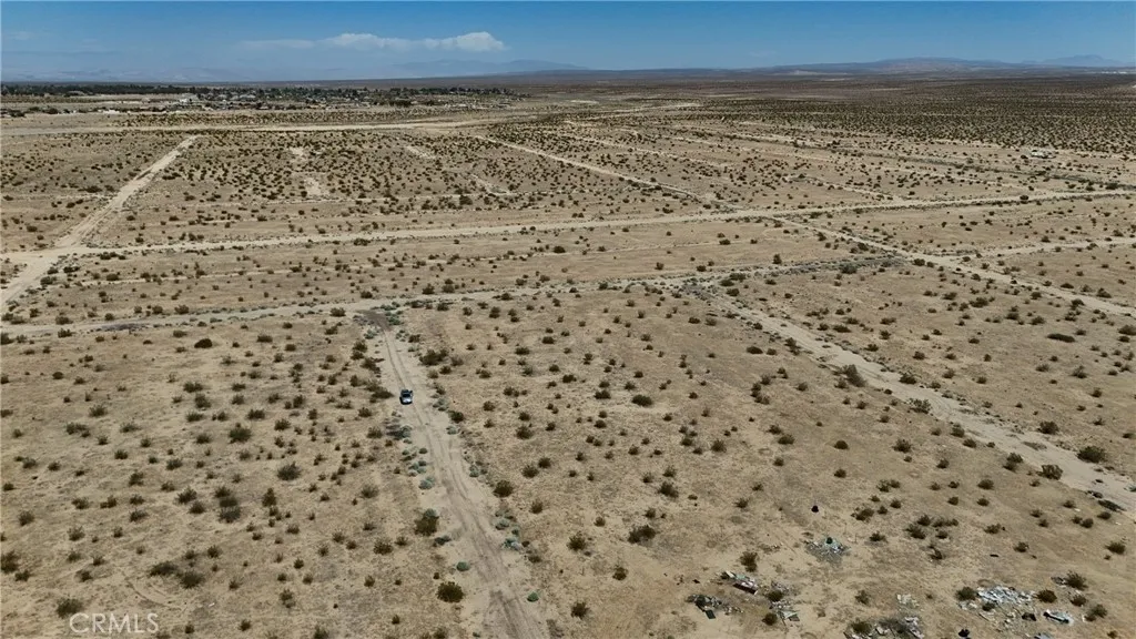 739 106th Edwards, CA 93523 - Photo 7 of 10