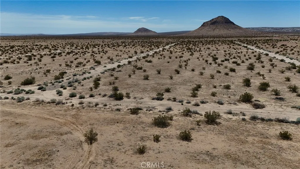 739 106th Edwards, CA 93523 - Photo 8 of 10