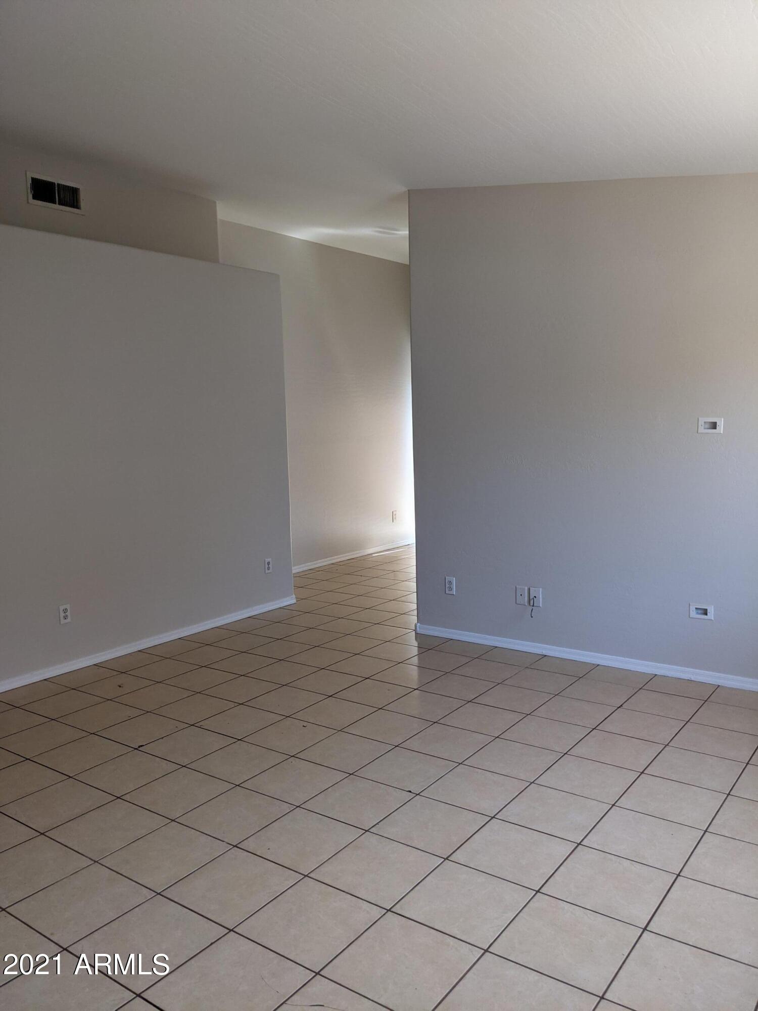 8921 West Osborn Road Phoenix, AZ 85037 - Photo 4 of 11 PXL_20210916_194128374
