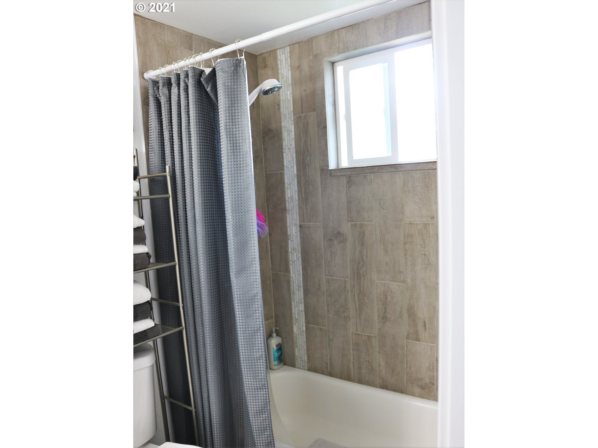 366 South 79th Street Springfield, OR 97478 - Photo 13 of 32 Gallery Image 13