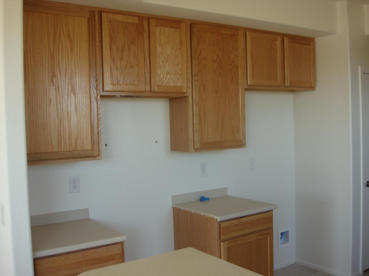 44953 West Rhea Road Maricopa, AZ 85139 - Photo 3 of 5 Kitchen Cabinets