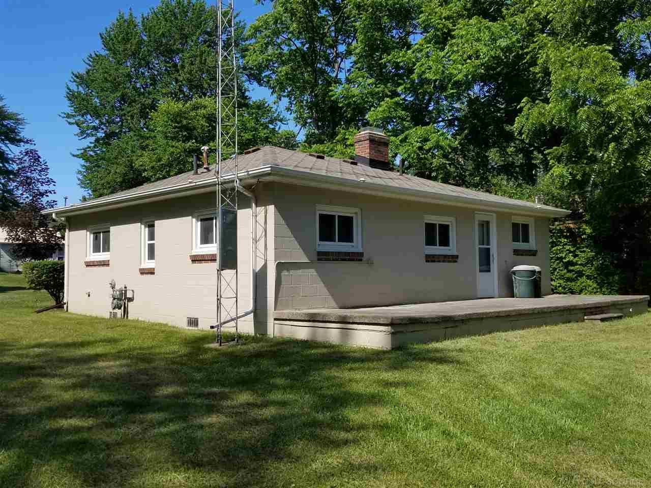 7464 Shoreward Road Lexington, MI 48450 - Photo 21 of 31 50015901-20.JPG