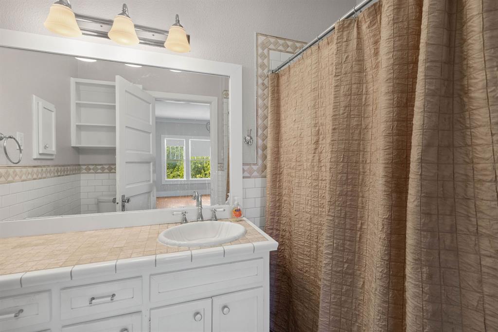 803 South Trinity Street Decatur, TX 76234 - Photo 25 of 34 Gallery Image 25