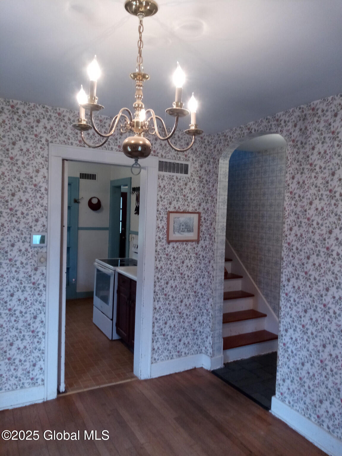 375 Wellington Road Bethlehem, NY 12054 - Photo 16 of 25 16) 56658-680fac8aa3fa7
