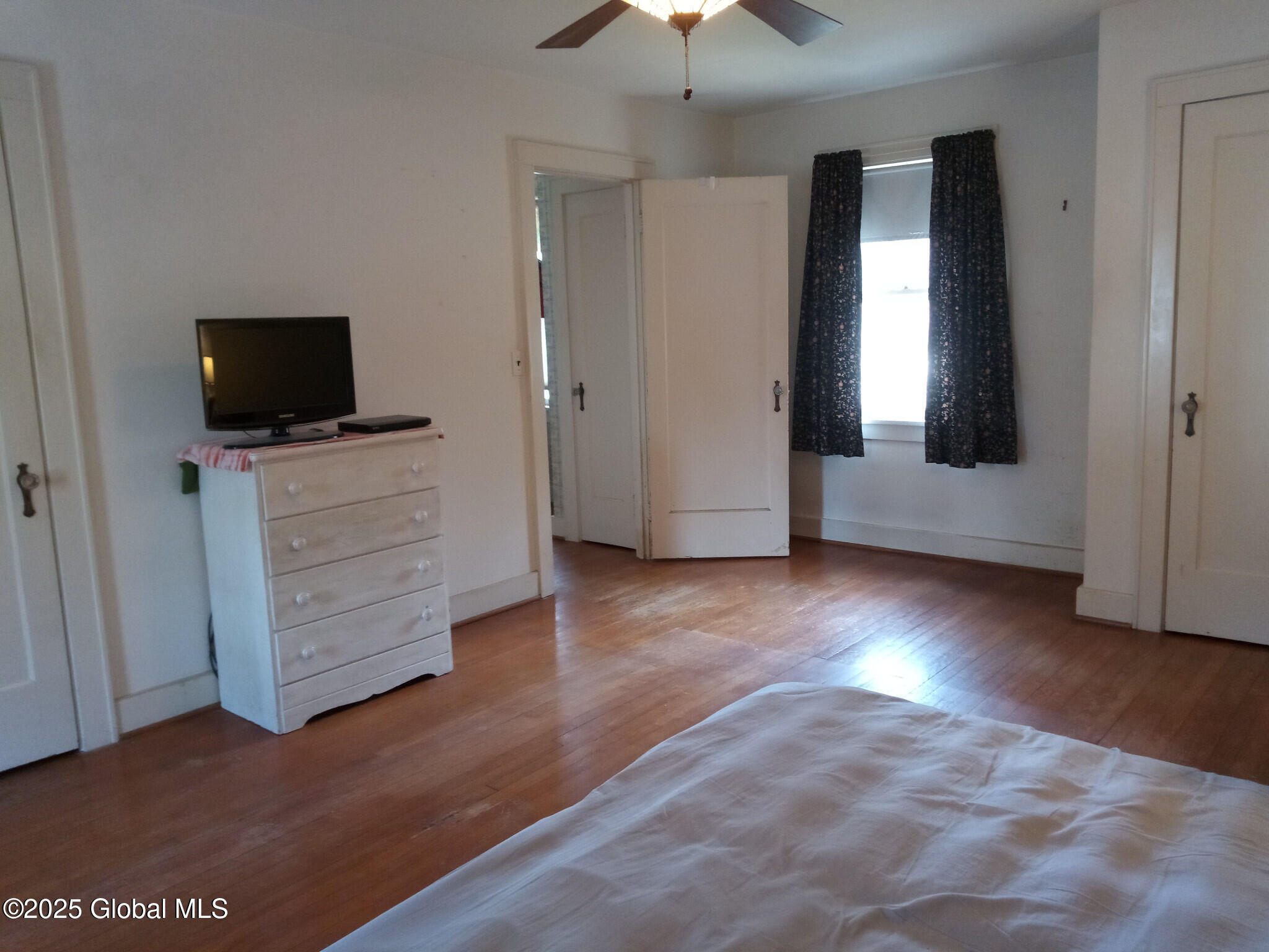 375 Wellington Road Bethlehem, NY 12054 - Photo 21 of 25 21) 56658-680facc5b4827