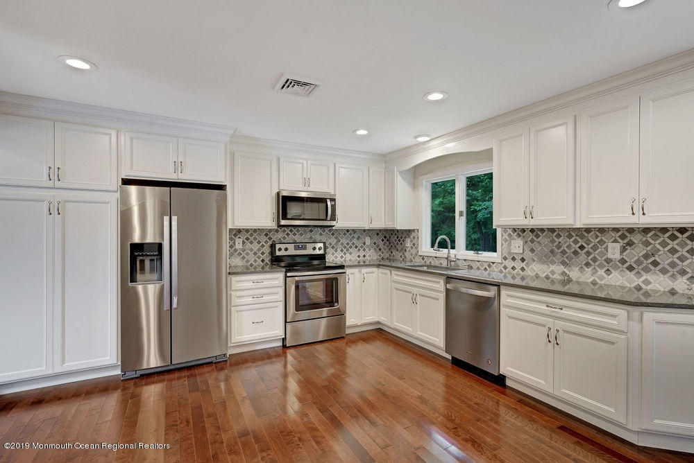 724 Fort Plains Road Howell, NJ 07731 - Photo 11 of 37 024_dsc01476