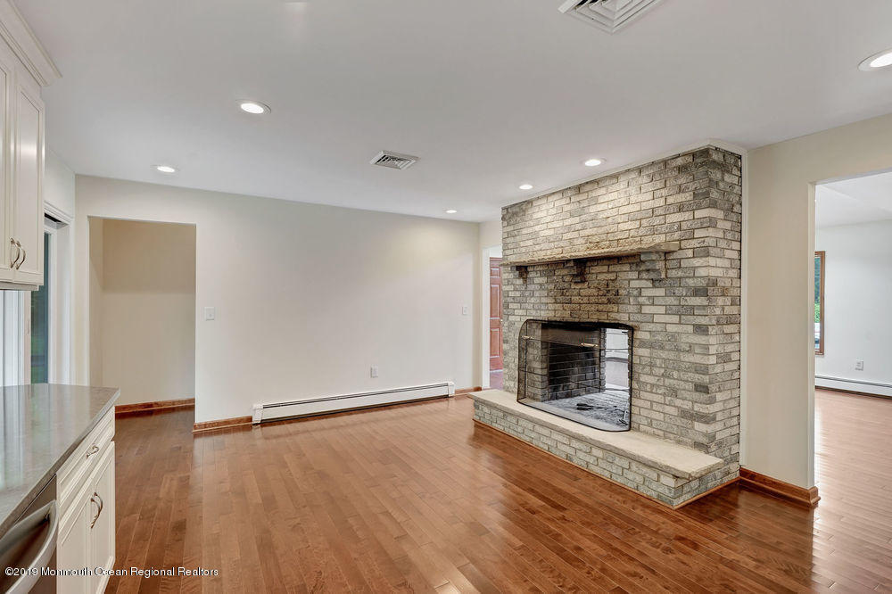 724 Fort Plains Road Howell, NJ 07731 - Photo 15 of 37 029_dsc01521